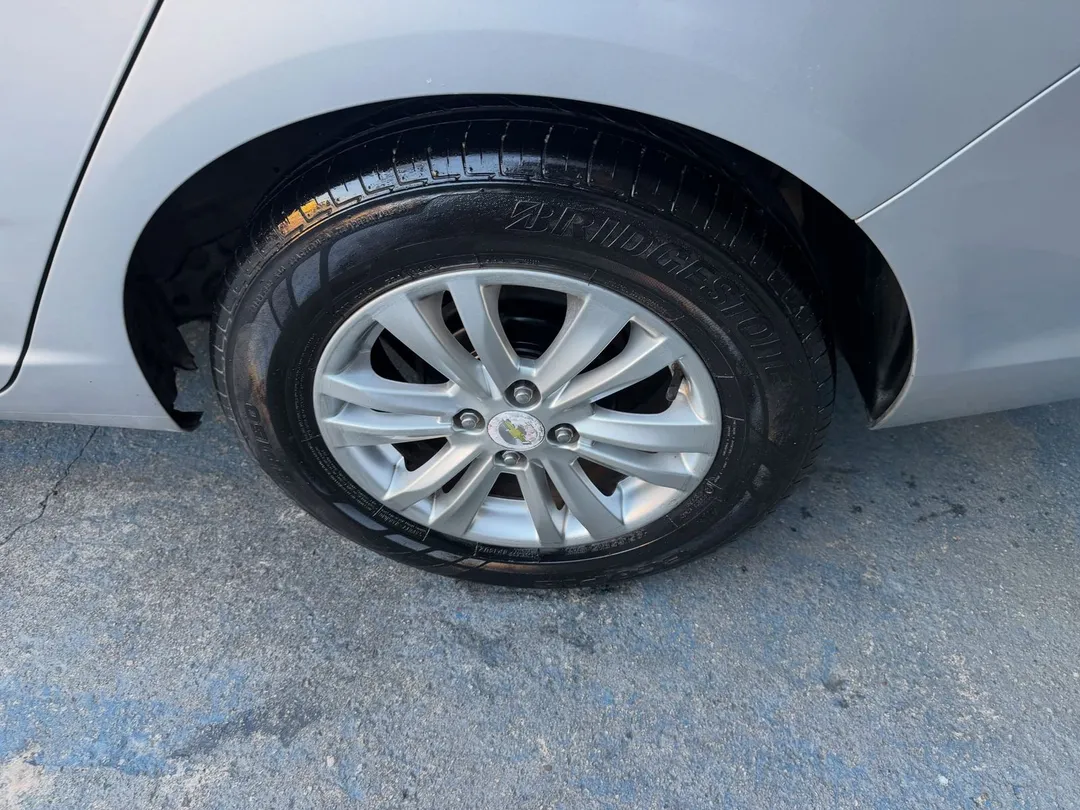 Chevrolet Cobalt 2016, foto 7 de 8