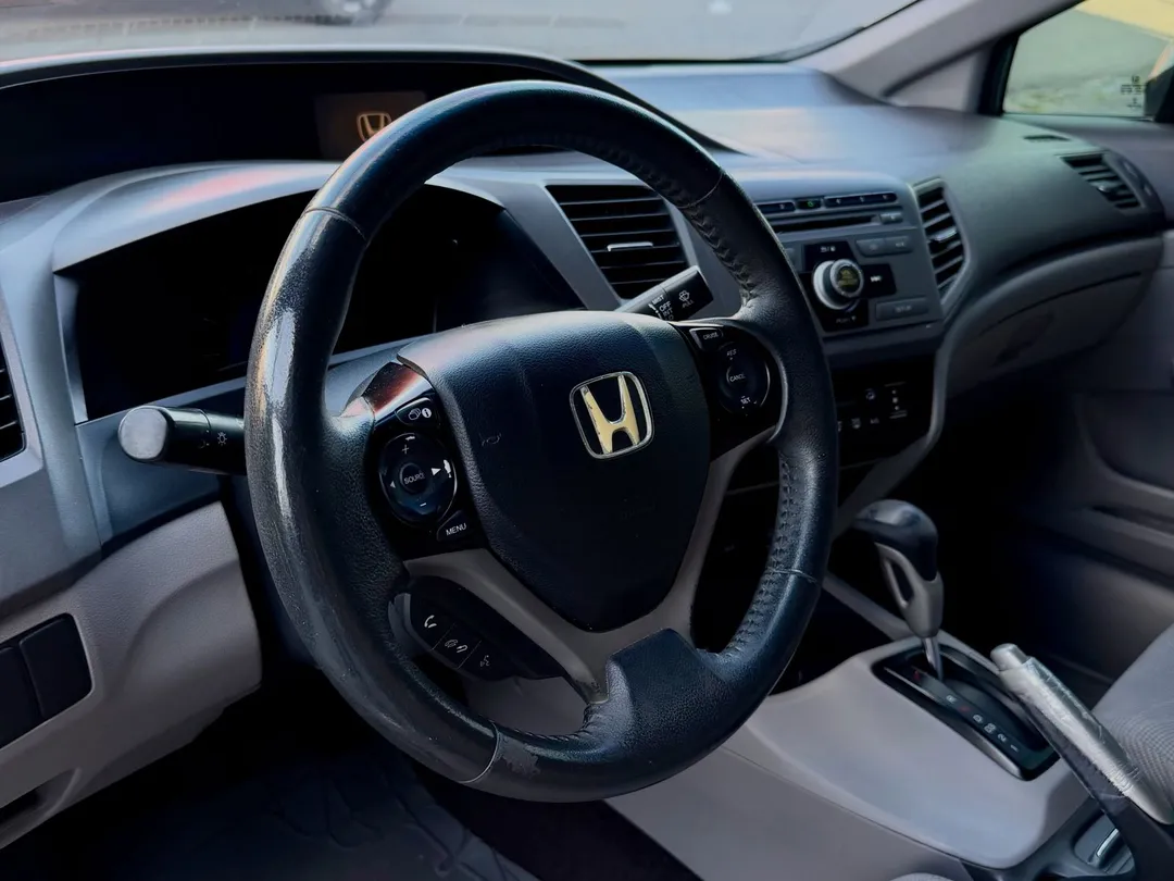 Honda Civic 2014, foto 7 de 7