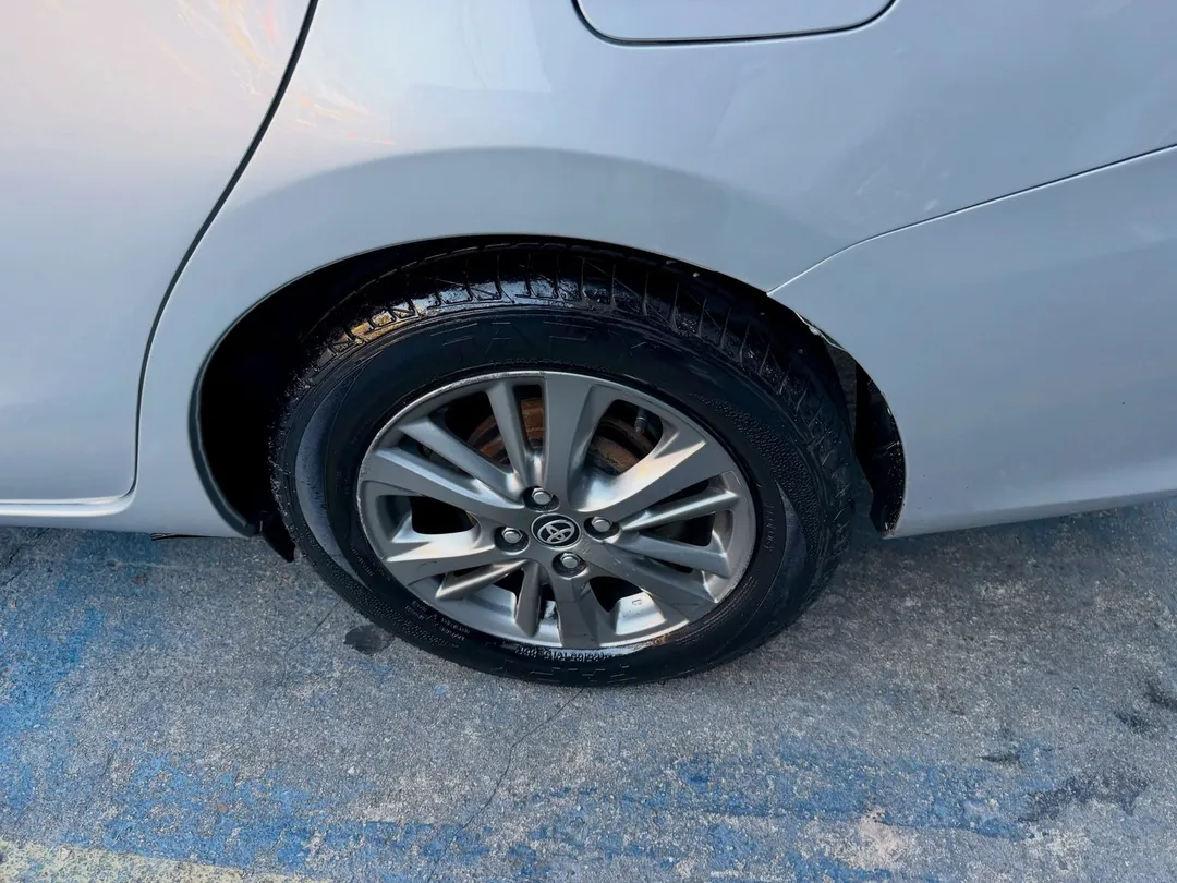 Toyota Yaris Sedan 2020, foto 7 de 8